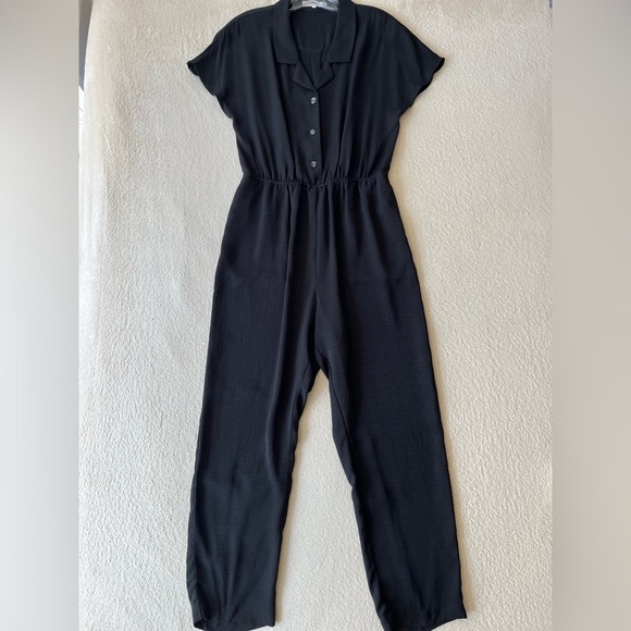 NWOT Monk & Lou Black Button-Front Jumpsuit M - Picture 3 of 11